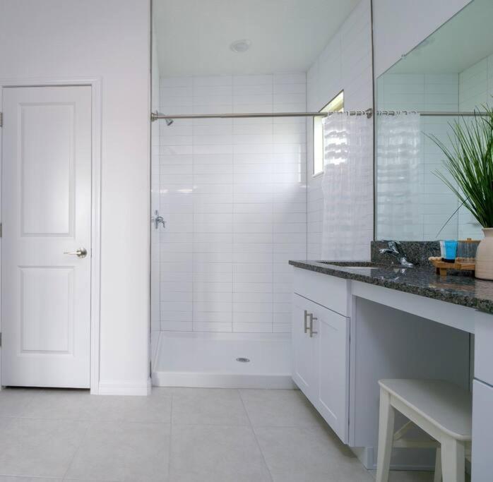 Modern Oasis! 3Br Townhouse In A Lagoon Community Wesley Chapel Kültér fotó