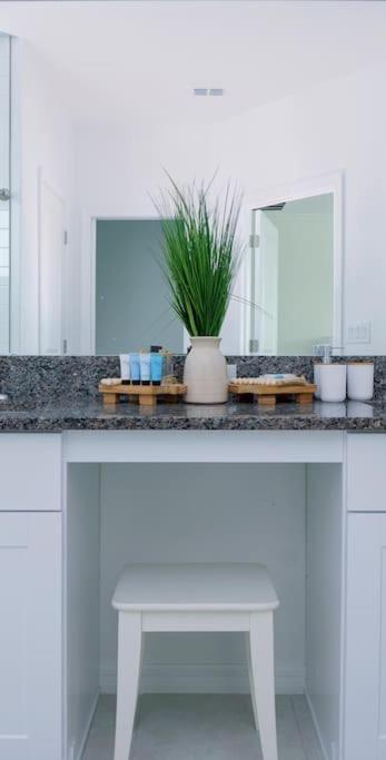 Modern Oasis! 3Br Townhouse In A Lagoon Community Wesley Chapel Kültér fotó